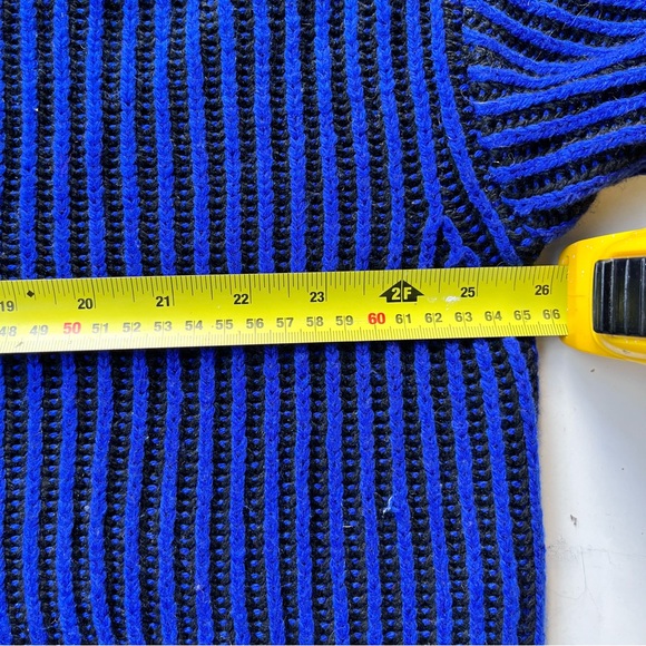 🇪🇸 ZARA oversized striped royal blue and black crop sweater size S - Picture 9 of 11